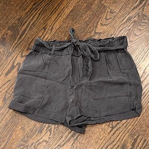 AERIE DARK GRAY LOOSE FIT WRAP AROUND WAIST LOUNGE SHORTS